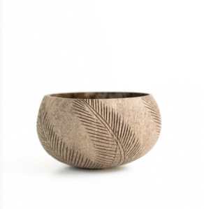 Palmleaf_500ml bowl made from coconutshell
